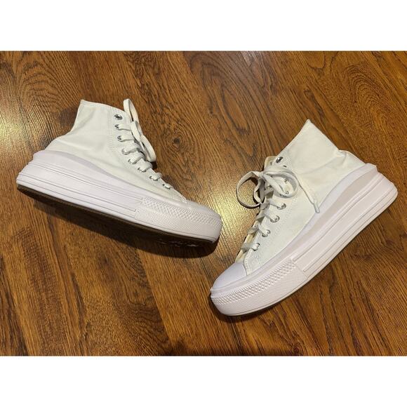 Women's Converse Chuck Taylor All Star Moves White 9.5 Iconic Minimalist Style - Picture 1 of 9